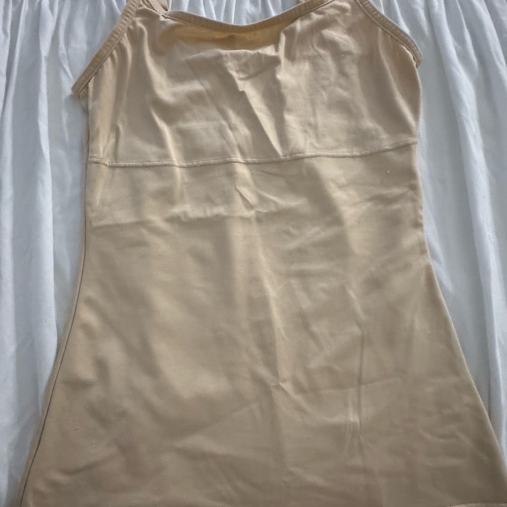 Maidenform Cream Sleeveless Top